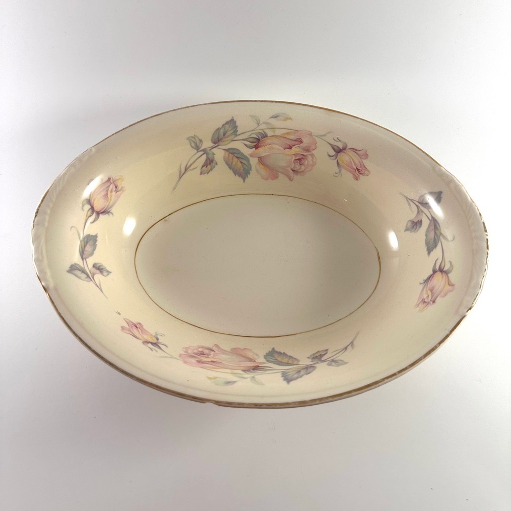 Vintage Porcelain Homer Laughlin 9” Oval Vegetable Bowl